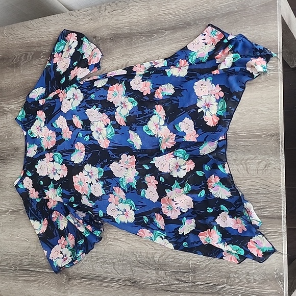 Audge Podge Floral Print Chiffon Handkerchief Hem Flowy Top Small - Picture 6 of 7